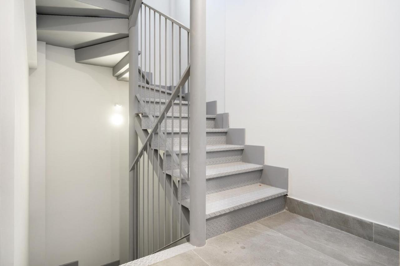 Atico Reformado En Madrid Rio Alquiler Temporal Apartment ภายนอก รูปภาพ